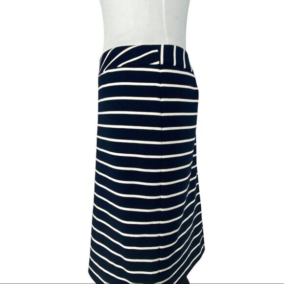 Tahari ASL Women's‎ Navy White Striped Business Career Pencil Skirt 4/W29 - Picture 4 of 7